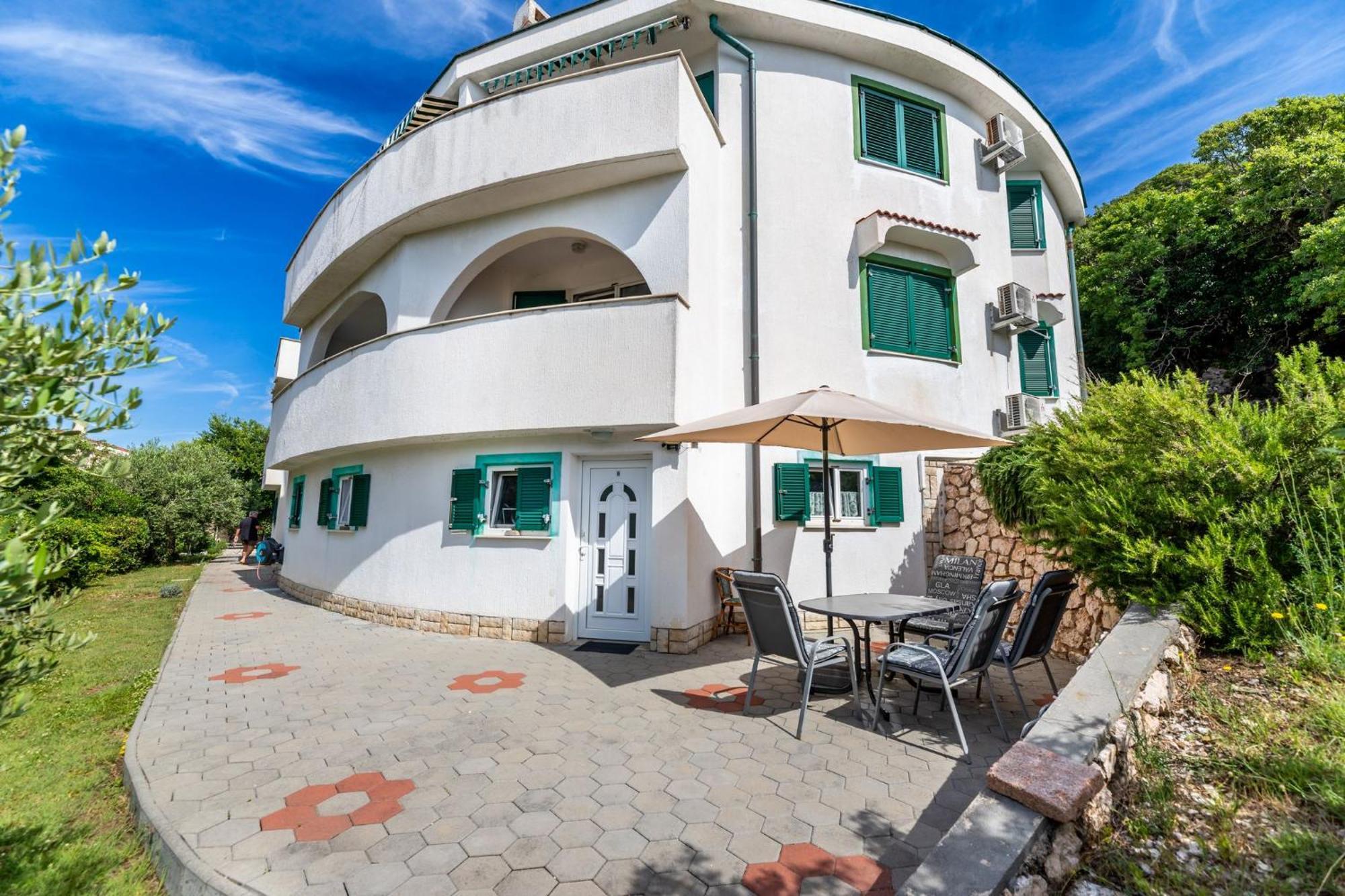Apartments Oleander Kricin Baška Eksteriør billede