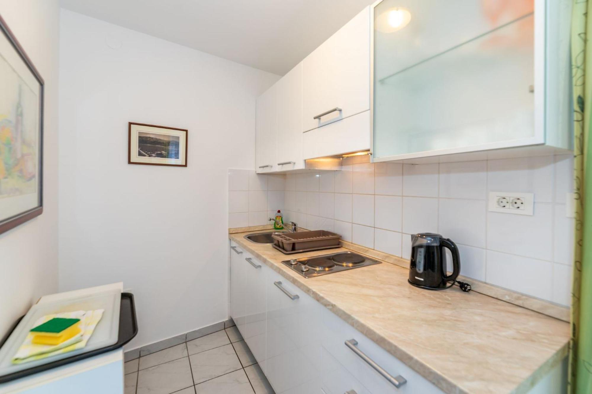 Apartments Oleander Kricin Baška Eksteriør billede